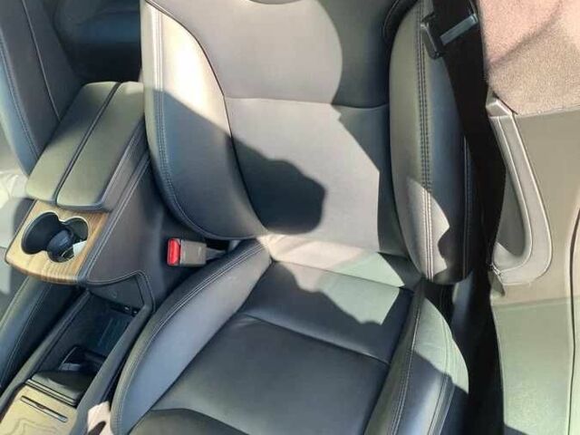 Серый Тесла Модель С, объемом двигателя 0 л и пробегом 21 тыс. км за 22900 $, фото 11 на Automoto.ua