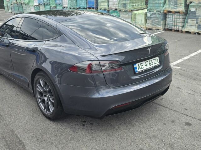 Сірий Тесла Модель С, об'ємом двигуна 0 л та пробігом 118 тис. км за 42000 $, фото 3 на Automoto.ua