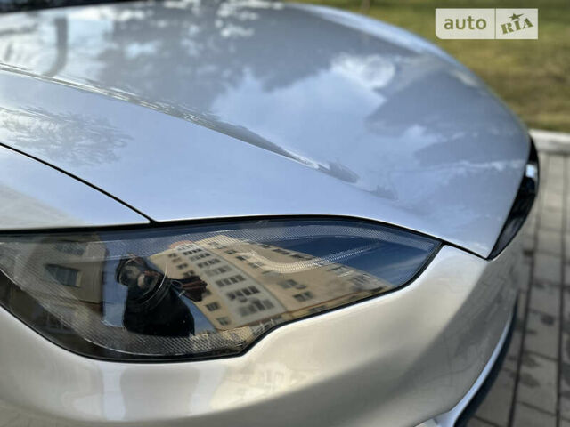 Серый Тесла Модель С, объемом двигателя 0 л и пробегом 100 тыс. км за 25800 $, фото 40 на Automoto.ua