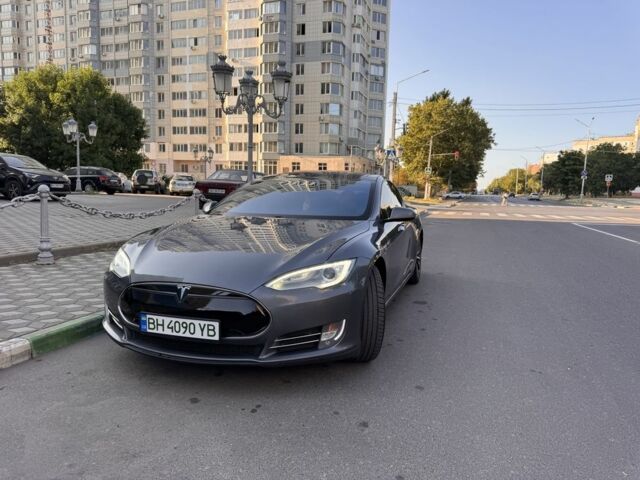 Сірий Тесла Модель С, об'ємом двигуна 0 л та пробігом 290 тис. км за 13600 $, фото 1 на Automoto.ua