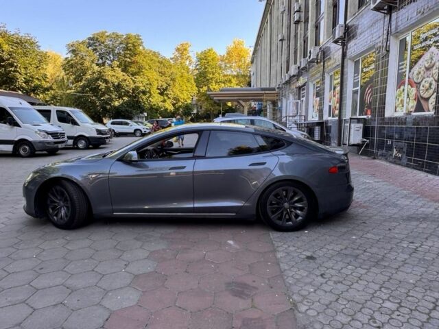 Серый Тесла Модель С, объемом двигателя 0 л и пробегом 290 тыс. км за 14500 $, фото 3 на Automoto.ua