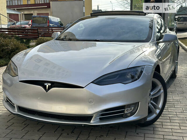 Серый Тесла Модель С, объемом двигателя 0 л и пробегом 100 тыс. км за 25800 $, фото 71 на Automoto.ua