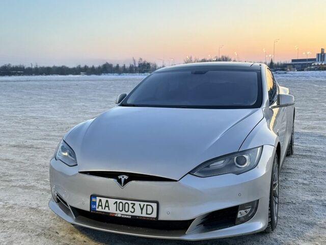 Сірий Тесла Модель С, об'ємом двигуна 0 л та пробігом 140 тис. км за 16000 $, фото 1 на Automoto.ua