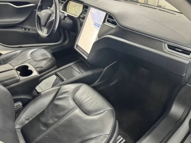 Сірий Тесла Модель С, об'ємом двигуна 0 л та пробігом 277 тис. км за 15500 $, фото 6 на Automoto.ua