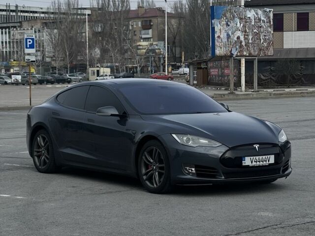 Сірий Тесла Модель С, об'ємом двигуна 0 л та пробігом 146 тис. км за 14500 $, фото 4 на Automoto.ua