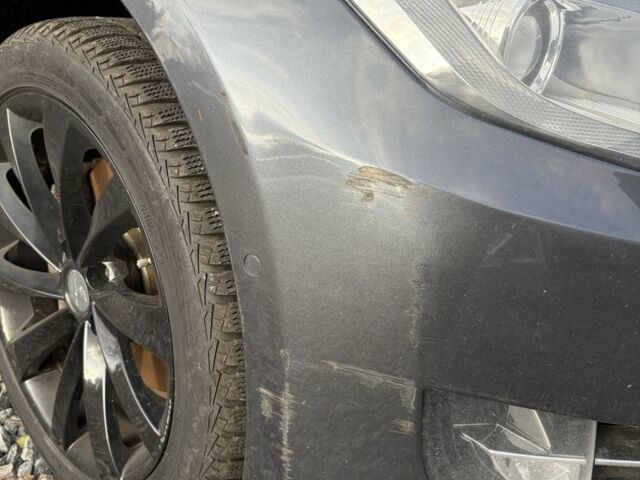 Серый Тесла Модель С, объемом двигателя 0 л и пробегом 296 тыс. км за 13200 $, фото 1 на Automoto.ua