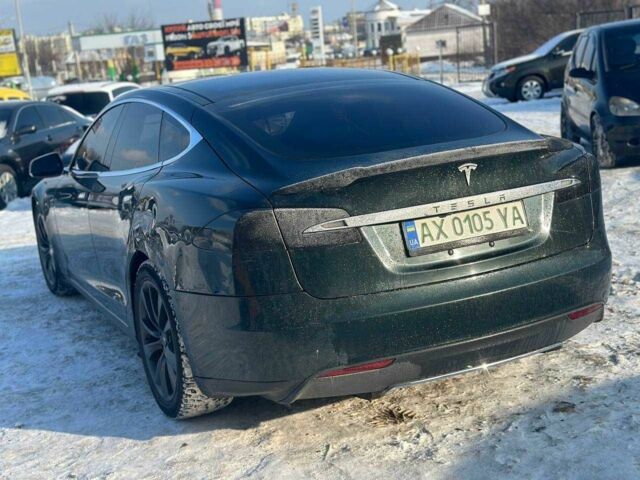 Сірий Тесла Модель С, об'ємом двигуна 0 л та пробігом 340 тис. км за 11500 $, фото 5 на Automoto.ua