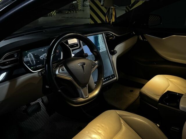 Сірий Тесла Модель С, об'ємом двигуна 0 л та пробігом 200 тис. км за 11999 $, фото 7 на Automoto.ua