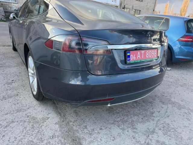 Сірий Тесла Модель С, об'ємом двигуна 0 л та пробігом 270 тис. км за 15500 $, фото 4 на Automoto.ua