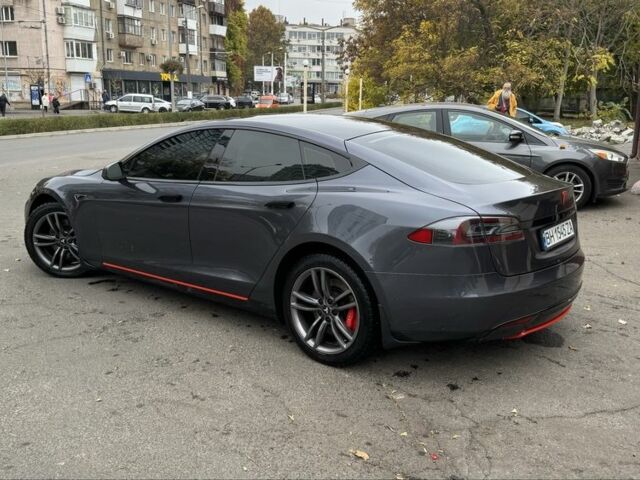 Серый Тесла Модель С, объемом двигателя 0 л и пробегом 93 тыс. км за 12900 $, фото 19 на Automoto.ua