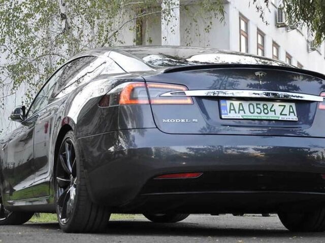 Сірий Тесла Модель С, об'ємом двигуна 0 л та пробігом 124 тис. км за 14500 $, фото 7 на Automoto.ua