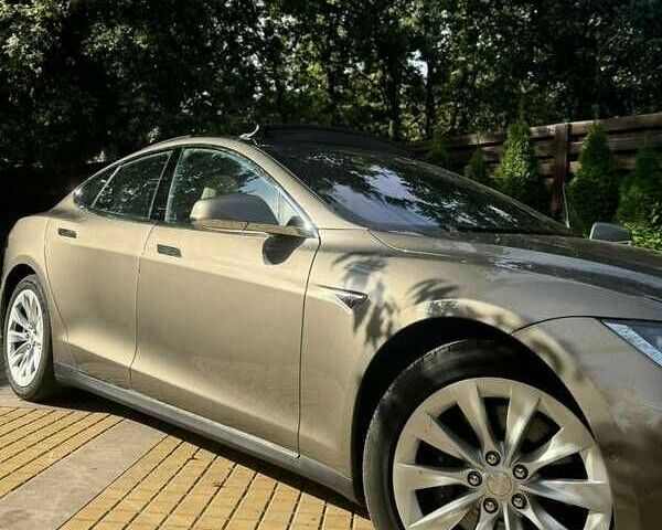 Сірий Тесла Модель С, об'ємом двигуна 0 л та пробігом 146 тис. км за 241 $, фото 7 на Automoto.ua