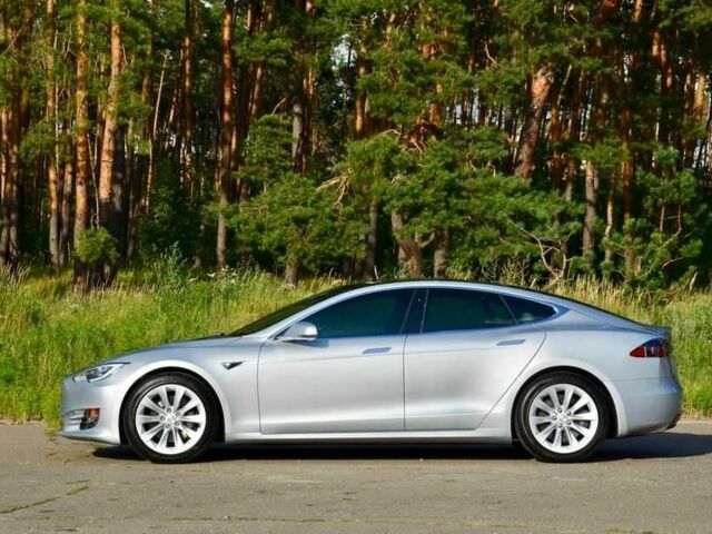 Сірий Тесла Модель С, об'ємом двигуна 0 л та пробігом 92 тис. км за 11000 $, фото 2 на Automoto.ua