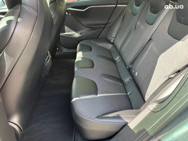 Серый Тесла Модель С, объемом двигателя 0 л и пробегом 50 тыс. км за 19230 $, фото 12 на Automoto.ua