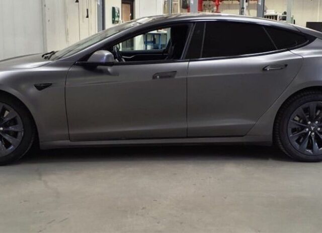 Сірий Тесла Модель С, об'ємом двигуна 0 л та пробігом 105 тис. км за 16500 $, фото 4 на Automoto.ua