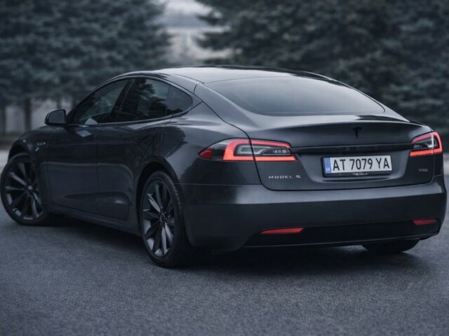 Сірий Тесла Модель С, об'ємом двигуна 0 л та пробігом 217 тис. км за 18600 $, фото 7 на Automoto.ua