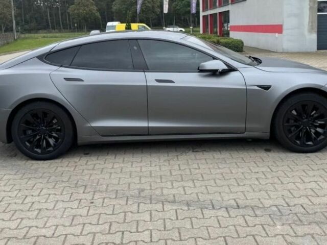 Серый Тесла Модель С, объемом двигателя 0 л и пробегом 78 тыс. км за 10200 $, фото 5 на Automoto.ua