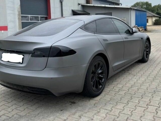 Серый Тесла Модель С, объемом двигателя 0 л и пробегом 78 тыс. км за 10200 $, фото 1 на Automoto.ua