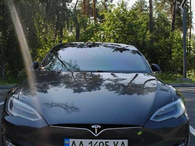 Сірий Тесла Модель С, об'ємом двигуна 0 л та пробігом 63 тис. км за 572 $, фото 6 на Automoto.ua