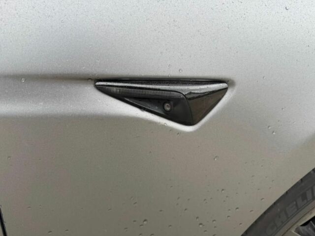 Серый Тесла Модель С, объемом двигателя 0 л и пробегом 78 тыс. км за 10200 $, фото 4 на Automoto.ua