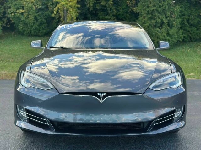 Сірий Тесла Модель С, об'ємом двигуна 0 л та пробігом 39 тис. км за 9000 $, фото 1 на Automoto.ua