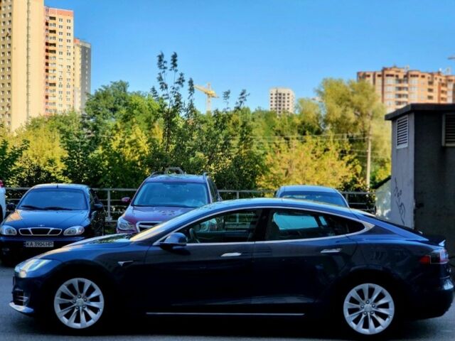 Тесла Модель С 2019 в Вышгороде на Automoto.ua Серый Тесла Модель С, объемом двигателя 0 л и пробегом 163 тыс. км за 21999 $, фото 4 на Automoto.ua