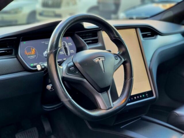 Тесла Модель С 2019 в Вышгороде на Automoto.ua Серый Тесла Модель С, объемом двигателя 0 л и пробегом 163 тыс. км за 21999 $, фото 9 на Automoto.ua