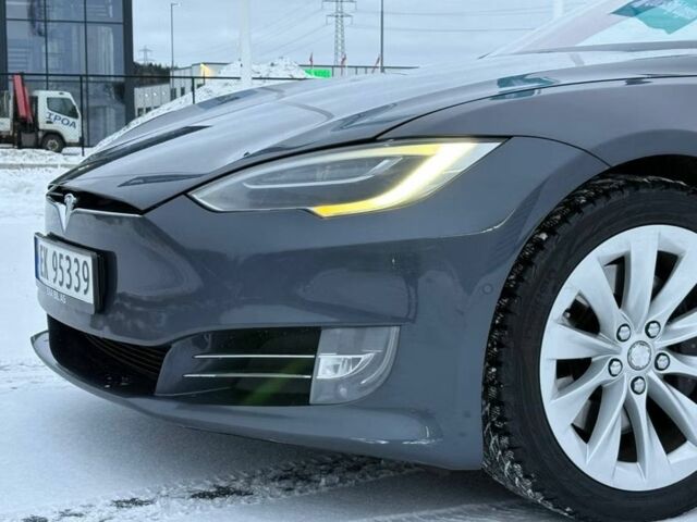 Сірий Тесла Модель С, об'ємом двигуна 0 л та пробігом 150 тис. км за 17400 $, фото 1 на Automoto.ua