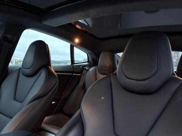 Сірий Тесла Модель С, об'ємом двигуна 0 л та пробігом 150 тис. км за 17400 $, фото 9 на Automoto.ua