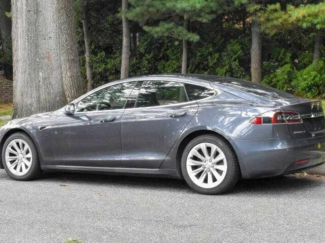 Сірий Тесла Модель С, об'ємом двигуна 0 л та пробігом 78 тис. км за 13500 $, фото 4 на Automoto.ua