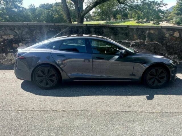 Серый Тесла Модель С, объемом двигателя 0 л и пробегом 19 тыс. км за 3800 $, фото 2 на Automoto.ua