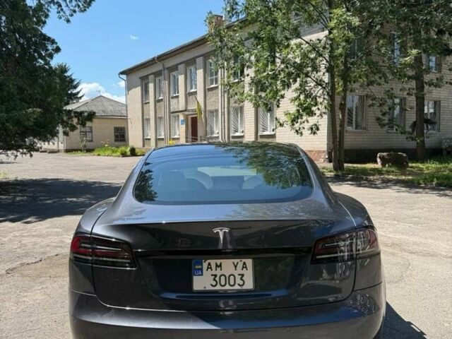 Серый Тесла Модель С, объемом двигателя 0 л и пробегом 40 тыс. км за 46000 $, фото 1 на Automoto.ua