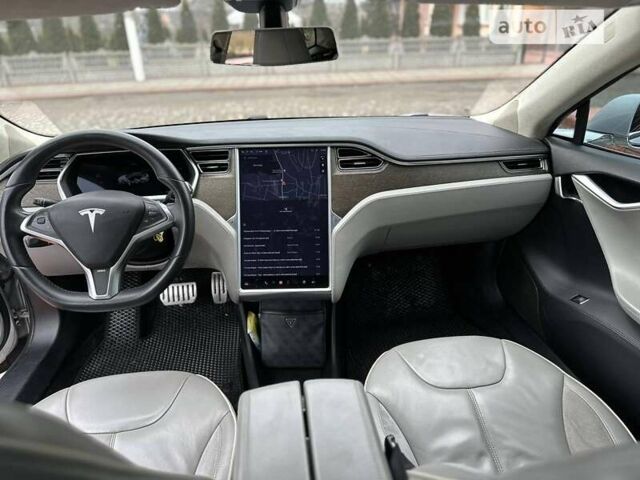 Серый Тесла Модель С, объемом двигателя 0 л и пробегом 133 тыс. км за 18800 $, фото 28 на Automoto.ua