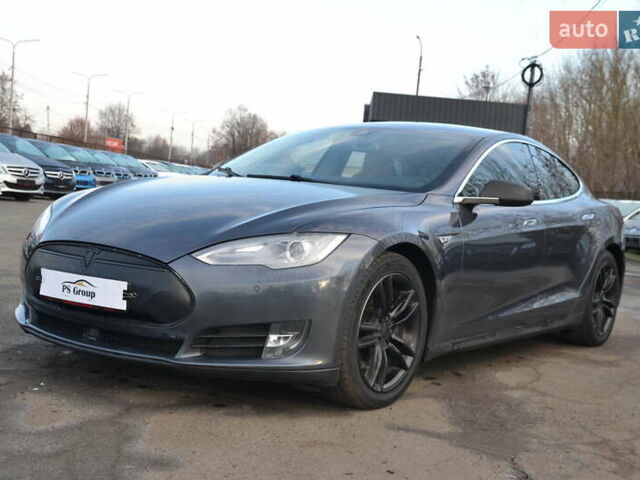 Сірий Тесла Модель С, об'ємом двигуна 0 л та пробігом 150 тис. км за 13550 $, фото 1 на Automoto.ua