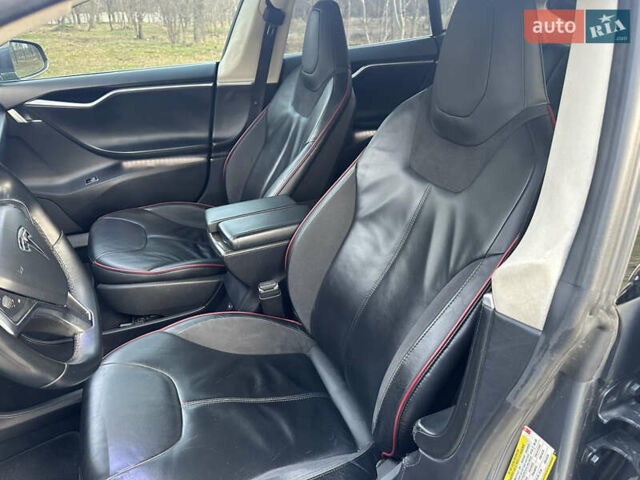 Серый Тесла Модель С, объемом двигателя 0 л и пробегом 198 тыс. км за 13700 $, фото 19 на Automoto.ua