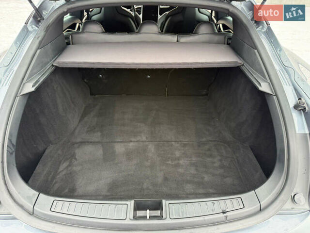 Сірий Тесла Модель С, об'ємом двигуна 0 л та пробігом 170 тис. км за 12500 $, фото 37 на Automoto.ua