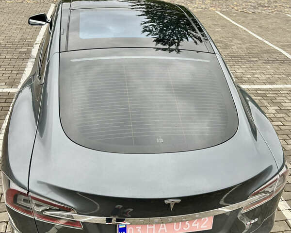 Серый Тесла Модель С, объемом двигателя 0 л и пробегом 234 тыс. км за 12500 $, фото 6 на Automoto.ua