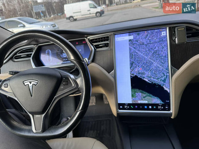 Сірий Тесла Модель С, об'ємом двигуна 0 л та пробігом 360 тис. км за 12000 $, фото 4 на Automoto.ua