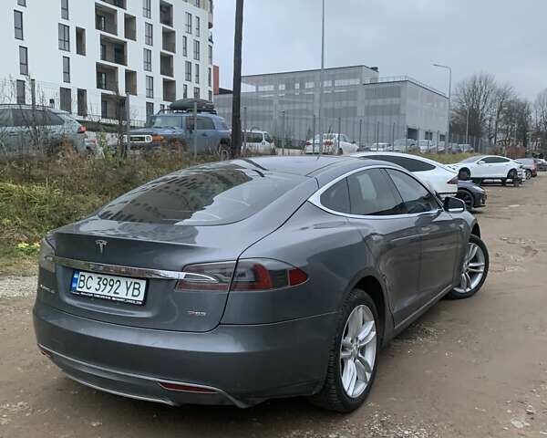 Серый Тесла Модель С, объемом двигателя 0 л и пробегом 161 тыс. км за 12400 $, фото 5 на Automoto.ua
