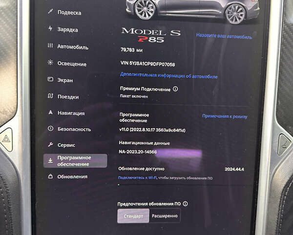 Серый Тесла Модель С, объемом двигателя 0 л и пробегом 128 тыс. км за 5500 $, фото 3 на Automoto.ua