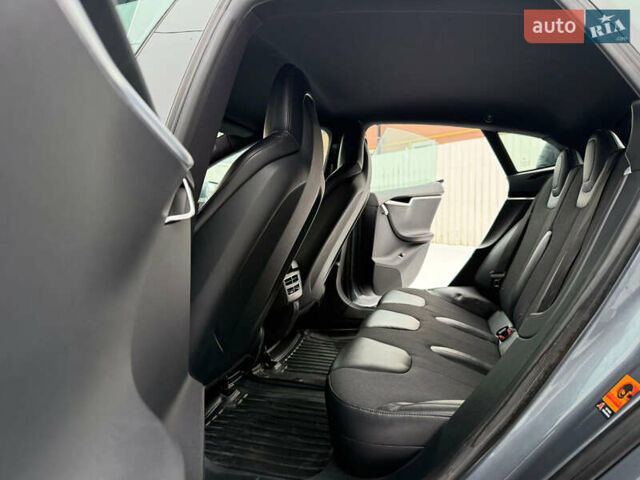 Сірий Тесла Модель С, об'ємом двигуна 0 л та пробігом 170 тис. км за 12500 $, фото 46 на Automoto.ua