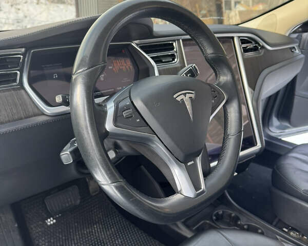 Сірий Тесла Модель С, об'ємом двигуна 0 л та пробігом 262 тис. км за 15000 $, фото 19 на Automoto.ua