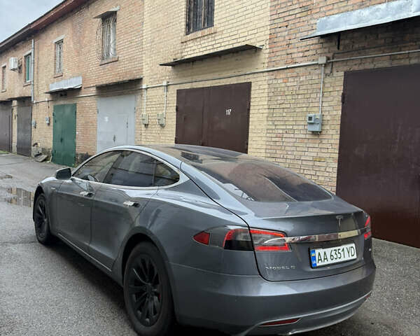 Сірий Тесла Модель С, об'ємом двигуна 0 л та пробігом 299 тис. км за 12500 $, фото 11 на Automoto.ua