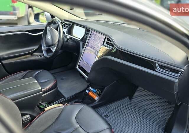 Сірий Тесла Модель С, об'ємом двигуна 0 л та пробігом 216 тис. км за 13500 $, фото 8 на Automoto.ua