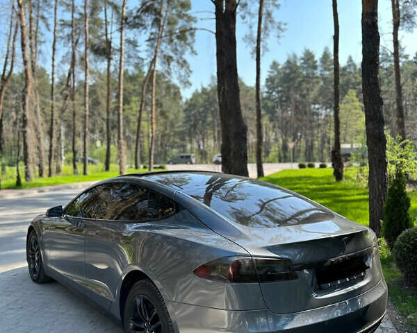 Серый Тесла Модель С, объемом двигателя 0 л и пробегом 260 тыс. км за 14200 $, фото 9 на Automoto.ua