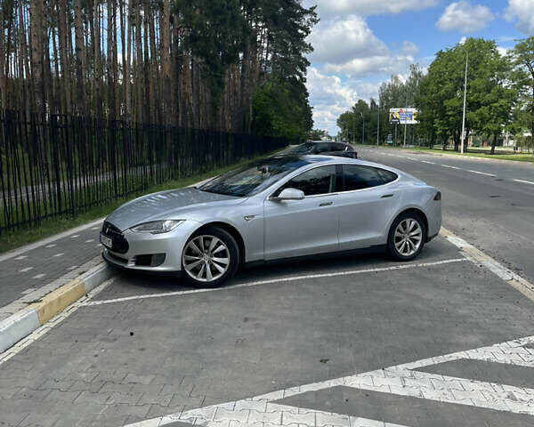 Серый Тесла Модель С, объемом двигателя 0 л и пробегом 298 тыс. км за 15100 $, фото 11 на Automoto.ua