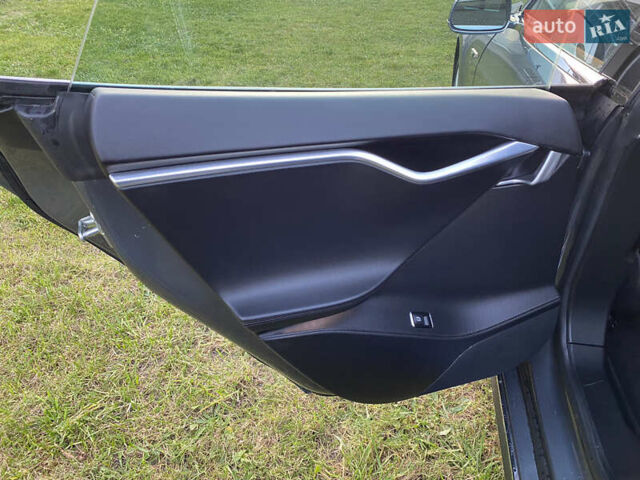 Сірий Тесла Модель С, об'ємом двигуна 0 л та пробігом 123 тис. км за 10700 $, фото 18 на Automoto.ua