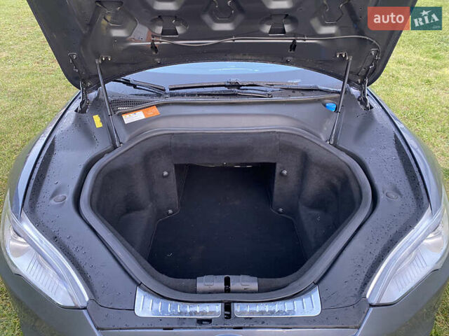 Сірий Тесла Модель С, об'ємом двигуна 0 л та пробігом 123 тис. км за 10700 $, фото 26 на Automoto.ua