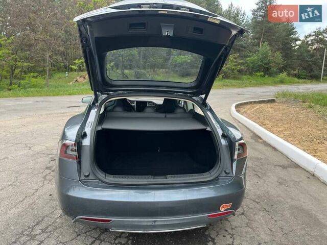 Сірий Тесла Модель С, об'ємом двигуна 0 л та пробігом 191 тис. км за 14900 $, фото 9 на Automoto.ua