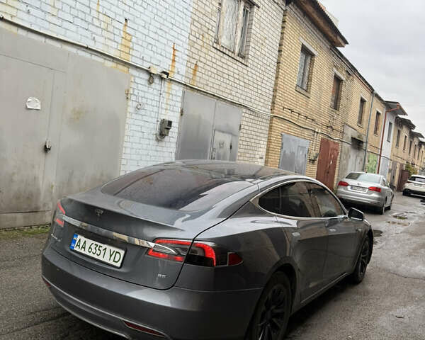 Сірий Тесла Модель С, об'ємом двигуна 0 л та пробігом 299 тис. км за 12500 $, фото 5 на Automoto.ua